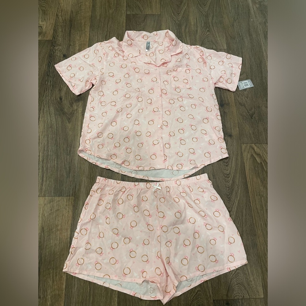 NWT- PJ Couture- Pink Diamond Ring PJ Set- Size Large